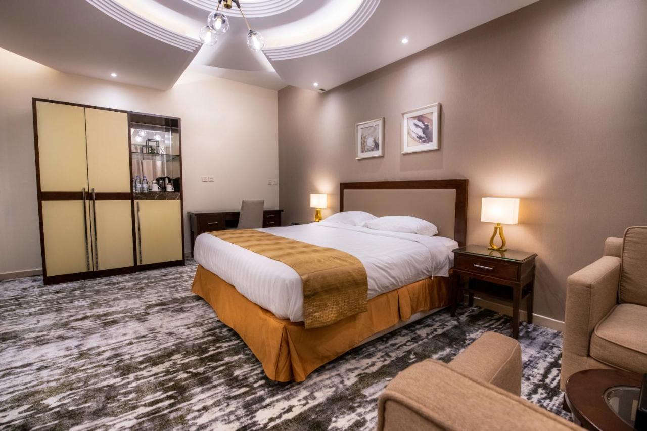 Golden Rose Hotel Jīzān Eksteriør bilde