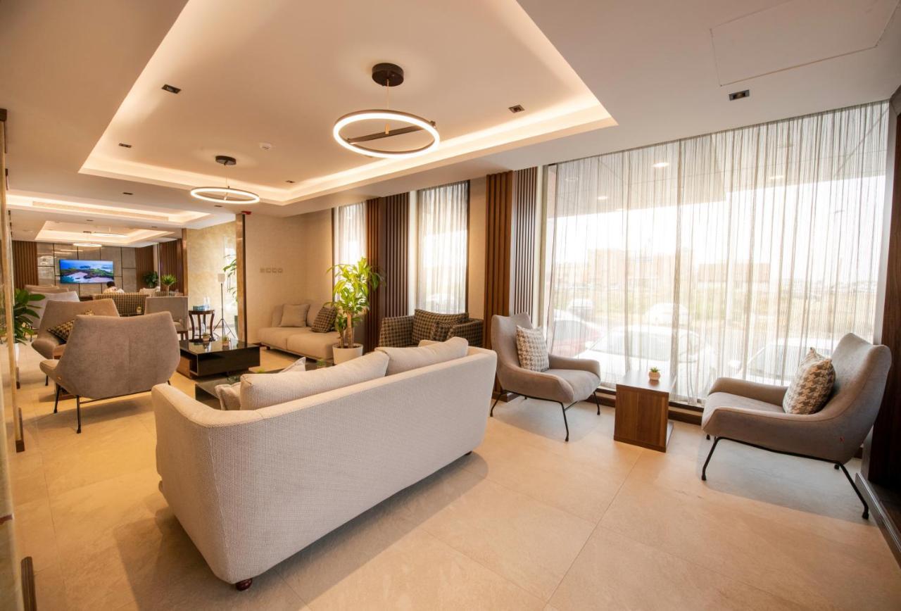 Golden Rose Hotel Jīzān Eksteriør bilde